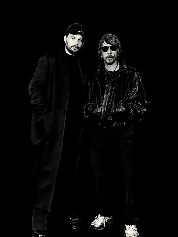 Balenciaga: Το Euphoria μπήκε στην πασαρέλα του Παρισιού