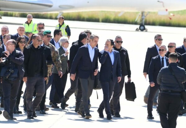 ΜΗΤΣΟΤΑΚΗΣ ΚΥΠΡΟΣ ΣΥΝΑΝΤΗΣΗ ΜΑΚΡΟΝ ΧΡΙΣΤΟΔΟΥΛΙΔΗΣ