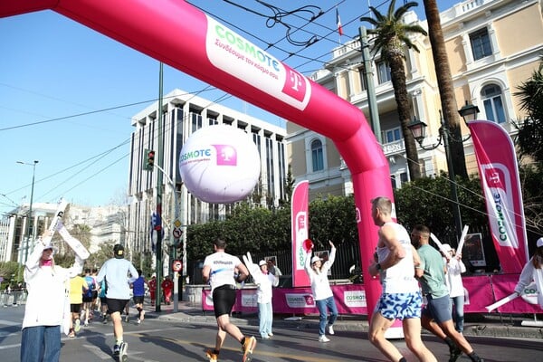14ος Ημιμαραθώνιος της Αθήνας: Δυναμικό παρών έδωσε η COSMOTE TELEKOM