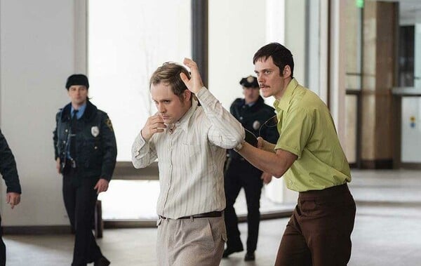 Gus Van Sant: Οι νεότεροι και οι μεγαλύτεροι δεν είδαν το ίδιο πράγμα στον Luigi Mangione