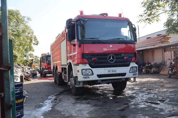 ΦΩΤΙΑ ΤΩΡΑ ΑΧΑΙΑ ΚΟΡΙΝΘΙΑ ΠΥΡΟΣΒΕΣΤΙΚΗ