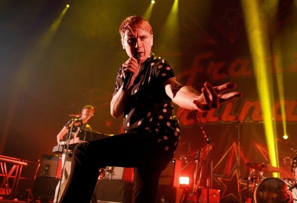 Ο Alex Kapranos καταγγέλλει το IDF για τη χρήση του Take Me Out χωρίς άδεια