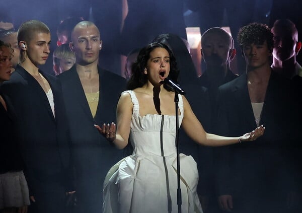 SPOTIFY ROSALIA BAD BUNNY 