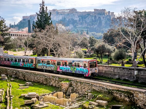 Ηλεκτρικός: Τα έργα, οι καθυστερήσεις και τα χρόνια προβλήματα