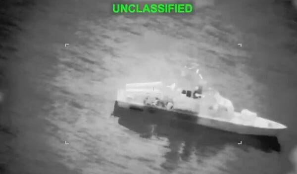 Στενά του Ορμούζ: Οι ΗΠΑ κατέστρεψαν 16 ιρανικά πλοία - Σε αναβρασμό οι αγορές πετρελαίου