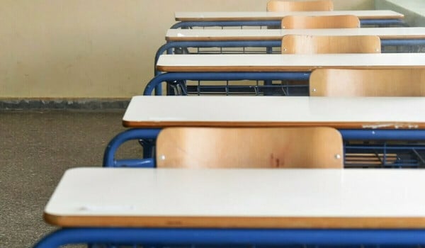 Ρόδος: Μαθητές ανάγκασαν 8χρονο να πιει νερό από το καζανάκι τουαλέτας