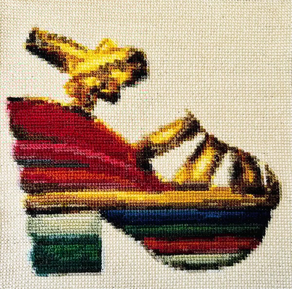 «Είσαι ό,τι φοράς», μια έκθεση για την τέχνη και το ρούχο στον 21ο αιώνα