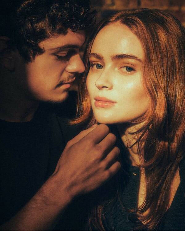 Η Sadie Sink λέει ότι το Stranger Things την προστάτευσε, λίγο πριν από την πρεμιέρα της ως Ιουλιέτα στο Λονδίνο