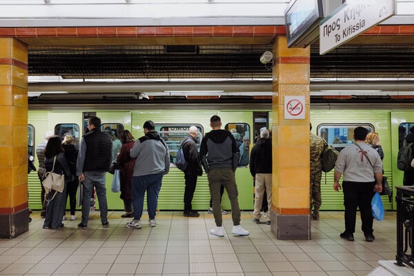 Πότε θα αλλάξει η εικόνα παρακμής στον Ηλεκτρικό Σιδηρόδρομο; 