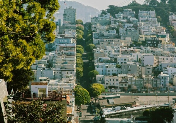 ΑΤΜΟΣΦΑΙΡΙΚΗ ΡΥΠΑΝΣΗ ΛΟΝΔΙΝΟ ΣΑΝ ΦΡΑΝΣΙΣΚΟ ΠΕΚΙΝΟ