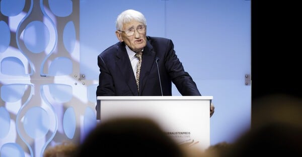 Πέθανε σε ηλικία 96 ετών ο φιλόσοφος Γιούργκεν Χάμπερμας