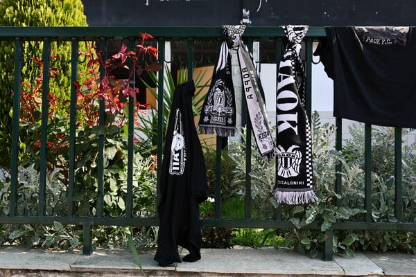 ΘΕΣΣΑΛΟΝΙΚΗ ΚΑΛΑΜΑΡΙΑ ΕΠΙΘΕΣΗ ΜΕ ΜΑΧΑΙΡΙ 