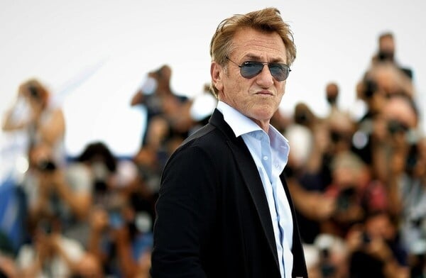 Oscars 2026: Μπηχτή στην αλαζονεία, τιμή σε έναν σπουδαίο δημιουργό