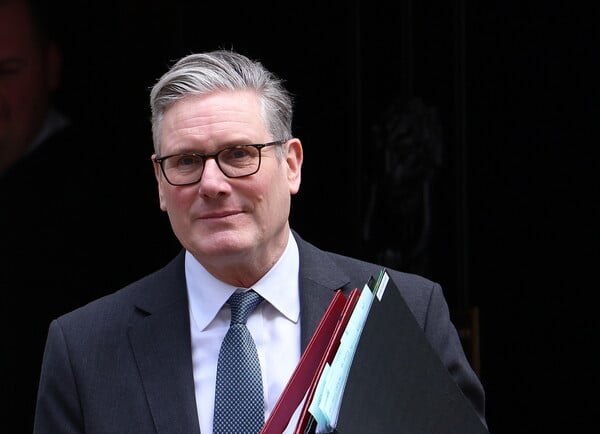 ΙΡΑΝ ΣΤΑΡΜΕΡ ΒΡΕΤΑΝΙΑ