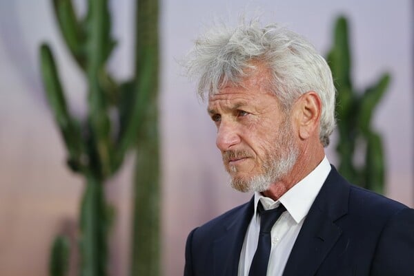 ΣΟΝ ΠΕΝ ΟΣΚΑΡ ΟΥΚΡΑΝΙΑ