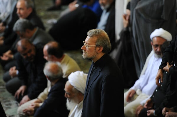 ΑΛΙ ΛΑΡΙΤΖΑΝΙ ΕΞΟΝΤΩΣΗ