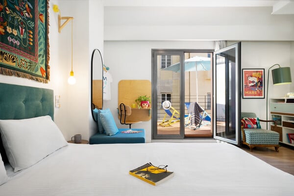 The Caravan B&B Thessaloniki: Ένα καραβάνι φιλοξενίας στην καρδιά της πόλης