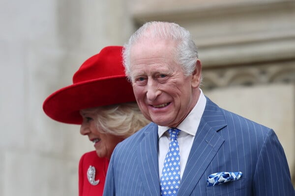 ΒΑΣΙΛΙΑΣ ΚΑΡΟΛΟΣ ΕΠΙΣΚΕΨΗ ΝΤΟΝΑΛΝΤΑ ΤΡΑΜΠ