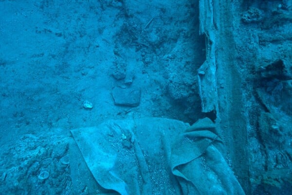 ΝΑΥΑΓΙΟ ΜΕΝΤΩΡ ΑΝΑΣΚΑΦΗ ΓΛΥΠΤΟ ΔΙΑΚΟΣΜΟ ΠΑΡΘΕΝΩΝΑ