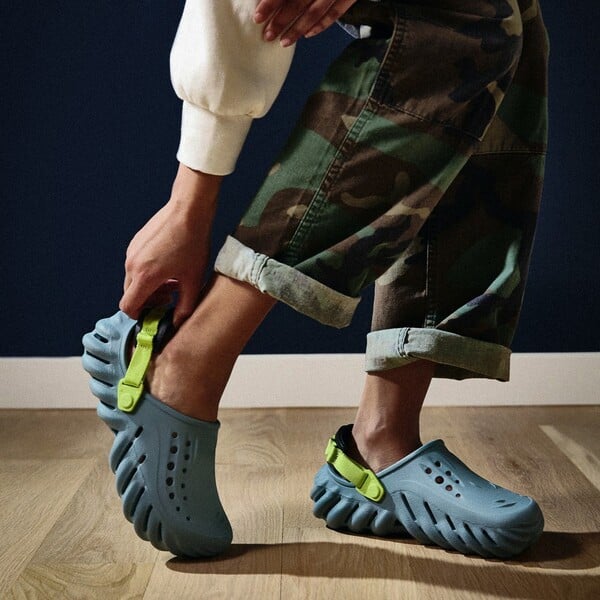 Το Καλό, το Κακό και το Άσχημο: 12 όμορφες-άσχημες τάσεις στα παπούτσια 