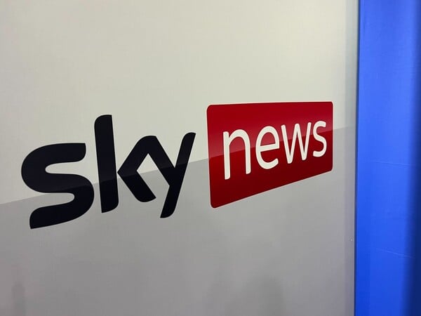 SKY NEWS ARABIA ΣΟΥΔΑΝ ΗΝΩΜΕΝΑ ΑΡΑΒΙΚΑ ΕΜΙΡΑΤΑ