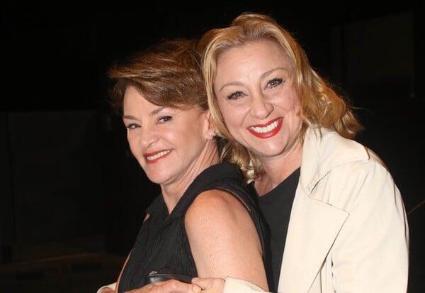 ΧΙΛΝΤΑ ΗΛΙΟΠΟΥΛΟΥ ΚΟΡΗ ΝΤΙΝΟΥ