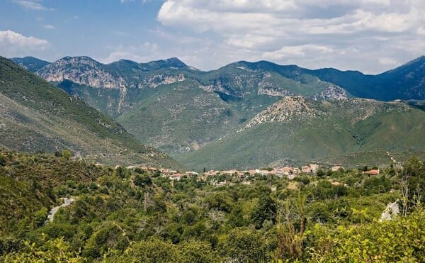 «Πάντα ήθελα να δοκιμάσω να επιβιώσω στο χωριό»