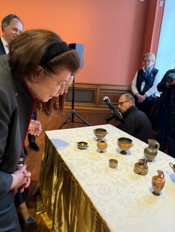 ΑΡΧΑΙΟΤΗΤΕΣ ΒΟΥΔΑΠΕΣΤΗ ΔΙΑΔΙΚΑΣΙΑ ΟΛΟΚΛΗΡΩΝΕΤΑΙ