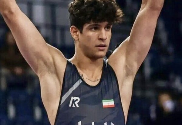 ΕΚΤΕΛΕΣΗ ΠΑΛΑΙΣΤΗ 19ΧΡΟΝΟΥ ΙΡΑΝ