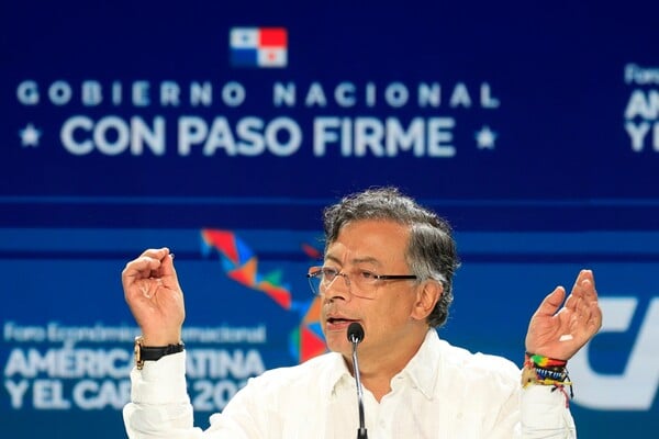 ΗΠΑ ΚΟΛΟΜΒΙΑ ΝΑΡΚΩΤΙΚΑ ΓΚΟΥΣΤΑΒΟ ΠΕΤΡΟ