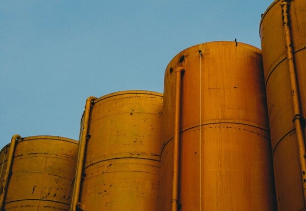 ΤΙΜΕΣ ΠΕΤΡΕΛΑΙΟΥ ΥΠΟΧΩΡΗΣΗ