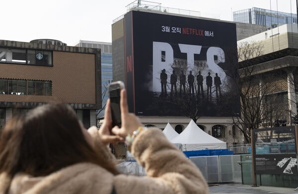 Οι BTS επιστρέφουν στη σκηνή έπειτα από 4 χρόνια 
