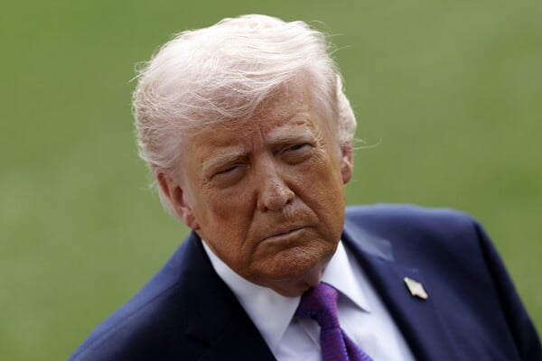 ΝΤΟΝΑΛΝΤ ΤΡΑΜΠ ΑΕΡΟΔΡΟΜΙΑ ICE