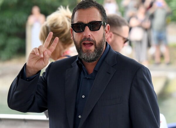 ΑΝΤΑΜ ΣΑΝΤΛΕΡ ΗΘΟΠΟΙΟΣ 