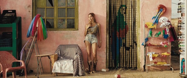 Εύη Καλογηροπούλου: «Ξενίζει όταν μια γυναίκα κάνει ταινίες δράσης»