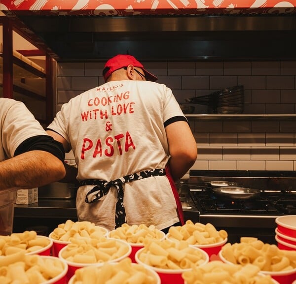 Πάνω από 35.000 μακαρονάδες σε μια ημέρα