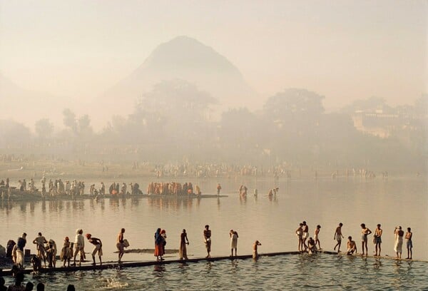 12 φωτογραφίες της Magnum που μοιάζουν με μικρές οδύσσειες