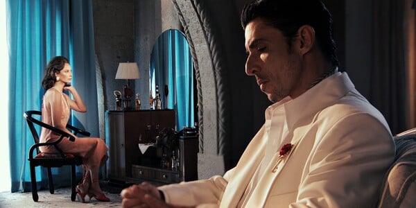 Από τον Galliano στον Willy Chavarria: η Zara χτίζει νέο fashion προφίλ