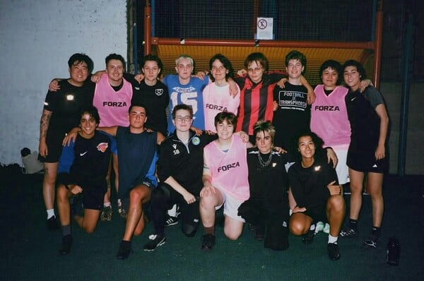 Το Homme FC ξαναγράφει τι μπορεί να είναι μια ποδοσφαιρική ομάδα στο queer Λονδίνο