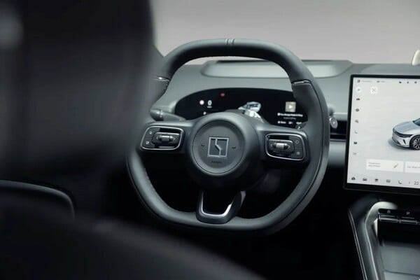 Το νέο Zeekr 7GT "προσγειώθηκε" στην Ελλάδα