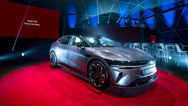Το νέο Zeekr 7GT "προσγειώθηκε" στην Ελλάδα