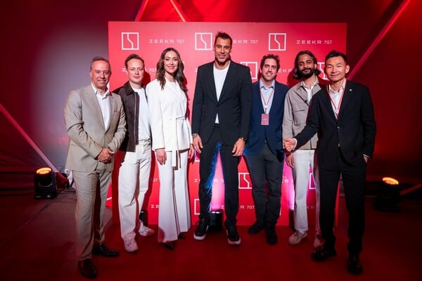 Το νέο Zeekr 7GT "προσγειώθηκε" στην Ελλάδα