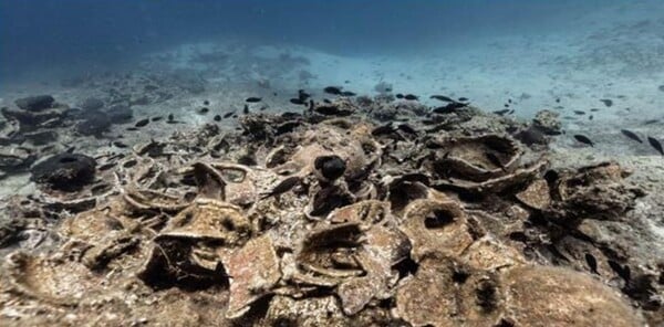 ΑΡΧΑΙΟΛΟΓΙΚΟ ΧΩΡΟΙ ΝΑΥΑΓΙΑ