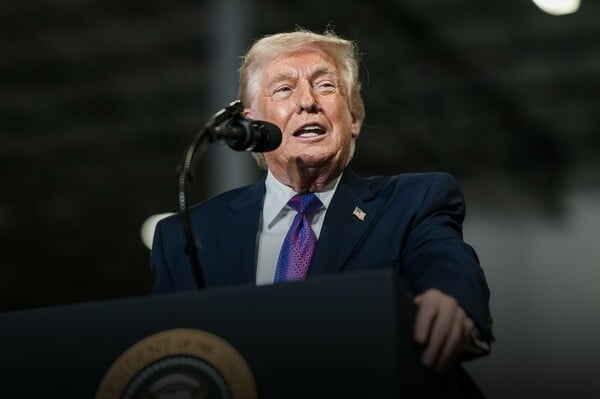 ΝΤΟΝΑΛΝΤ ΤΡΑΜΠ ΙΡΑΝ