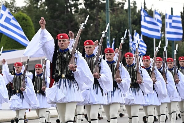 25η Μαρτίου: Ολοκληρώθηκε η παρέλαση σε Αθήνα και Θεσσαλονίκη