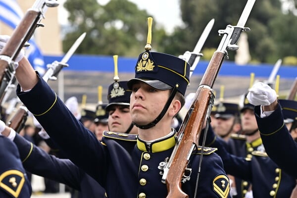 25η Μαρτίου: Ολοκληρώθηκε η παρέλαση σε Αθήνα και Θεσσαλονίκη