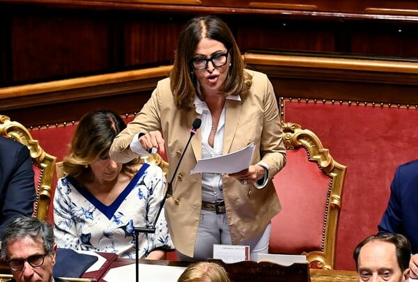 ΙΤΑΛΙΑ ΥΠΟΥΡΓΟΣ ΤΟΥΡΙΣΜΟΥ ΠΑΡΑΙΤΗΣΗ