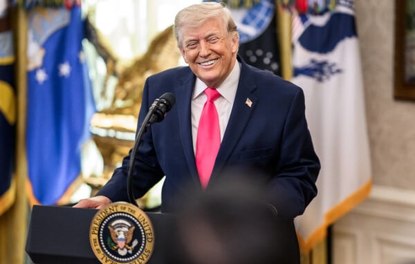 ΝΤΟΝΑΛΝΤ ΤΡΑΜΠ ΕΛΛΑΔΑ 25Η ΜΑΡΤΙΟΥ