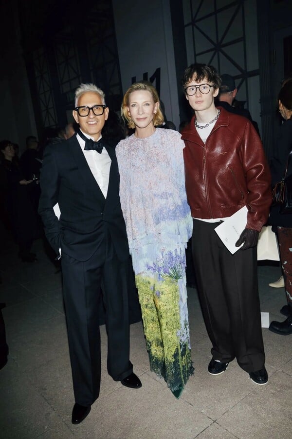 Πορσελάνη, techno και Cate Blanchett: πώς το Hamburger Bahnhof έκανε το δικό του manifesto για το Βερολίνο