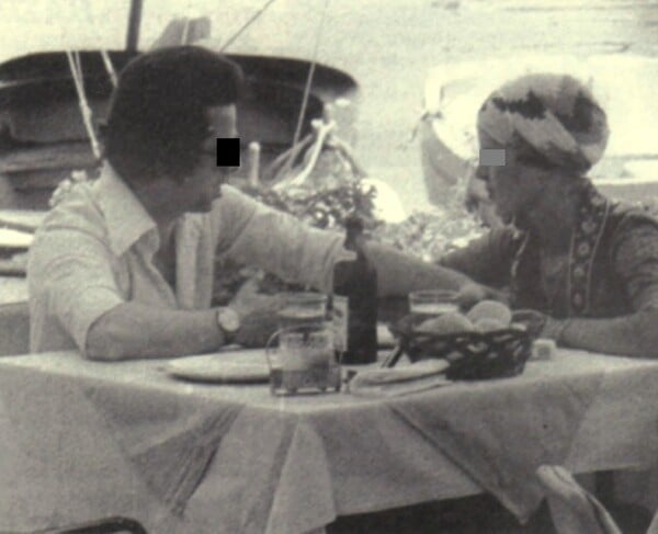 «Πειραματόζωο»: η εκτός ορίων ταινία του Γιάννη Κοκκόλη, που άλλαξε τα δεδομένα στην Αθήνα της μεταπολίτευσης 